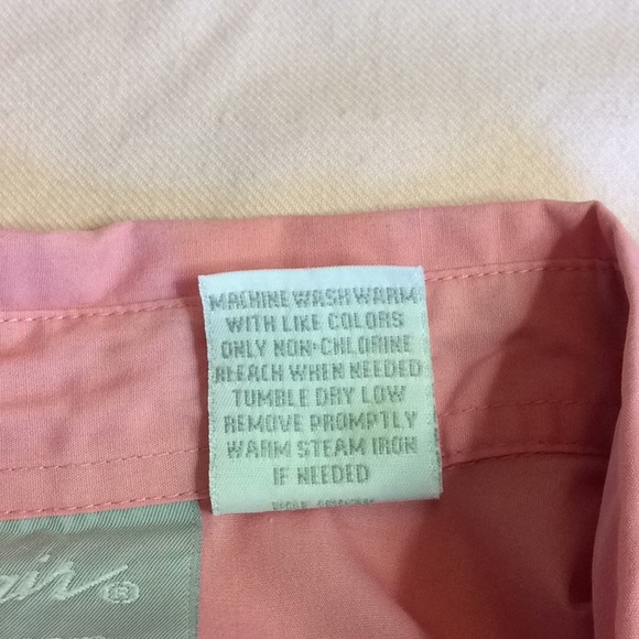 FINAL SALE PRICE Blair Fuchsia Button Down Shirt in Medium - Picture 7 of 8